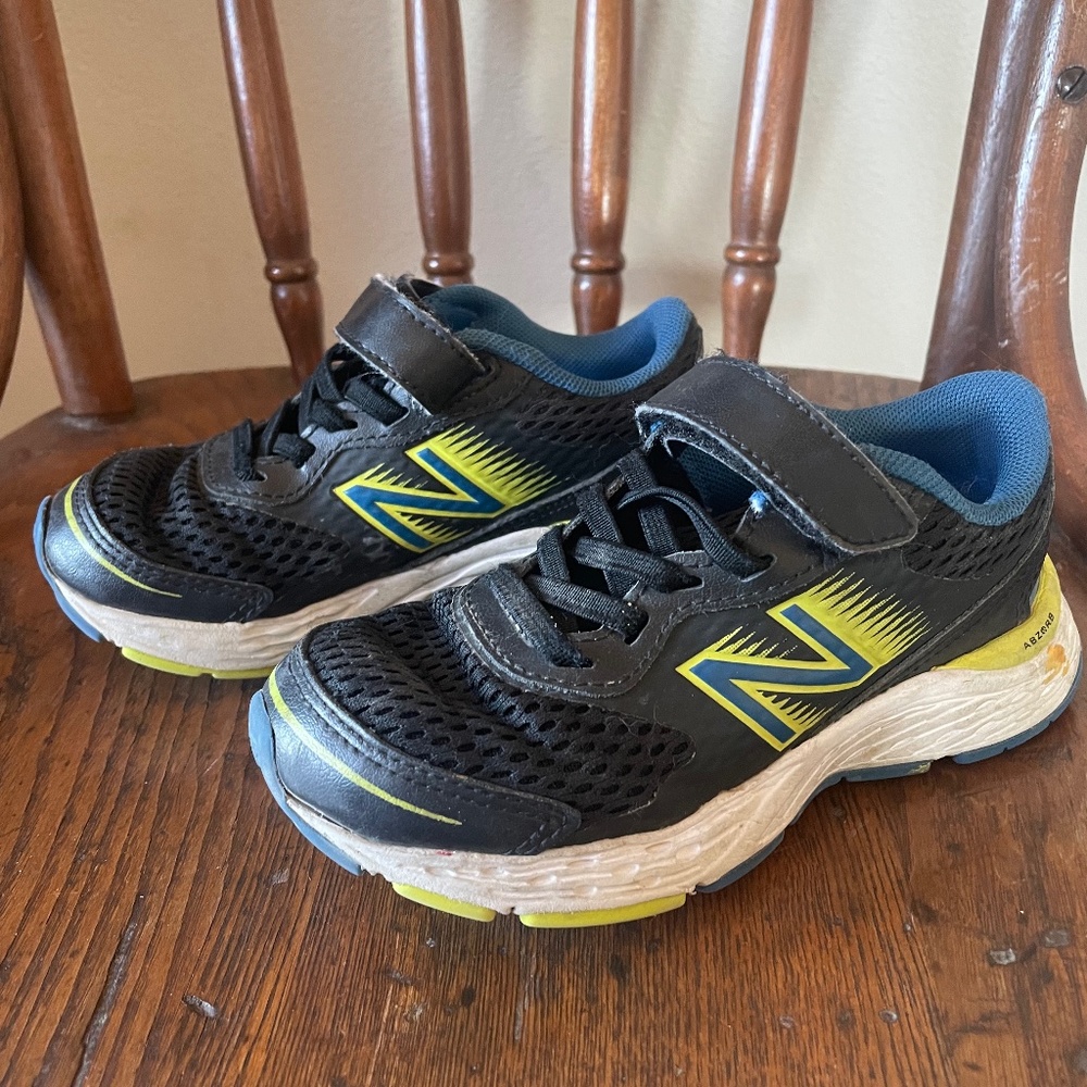 New Balance Boy 10.5